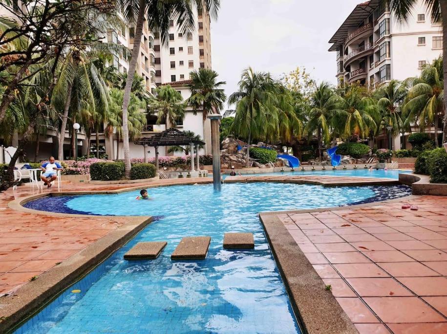 Relax - 6 Pax - Seaview Corner Unit - 6 Min To Historical Spot & Jonker Pangsapuri *
